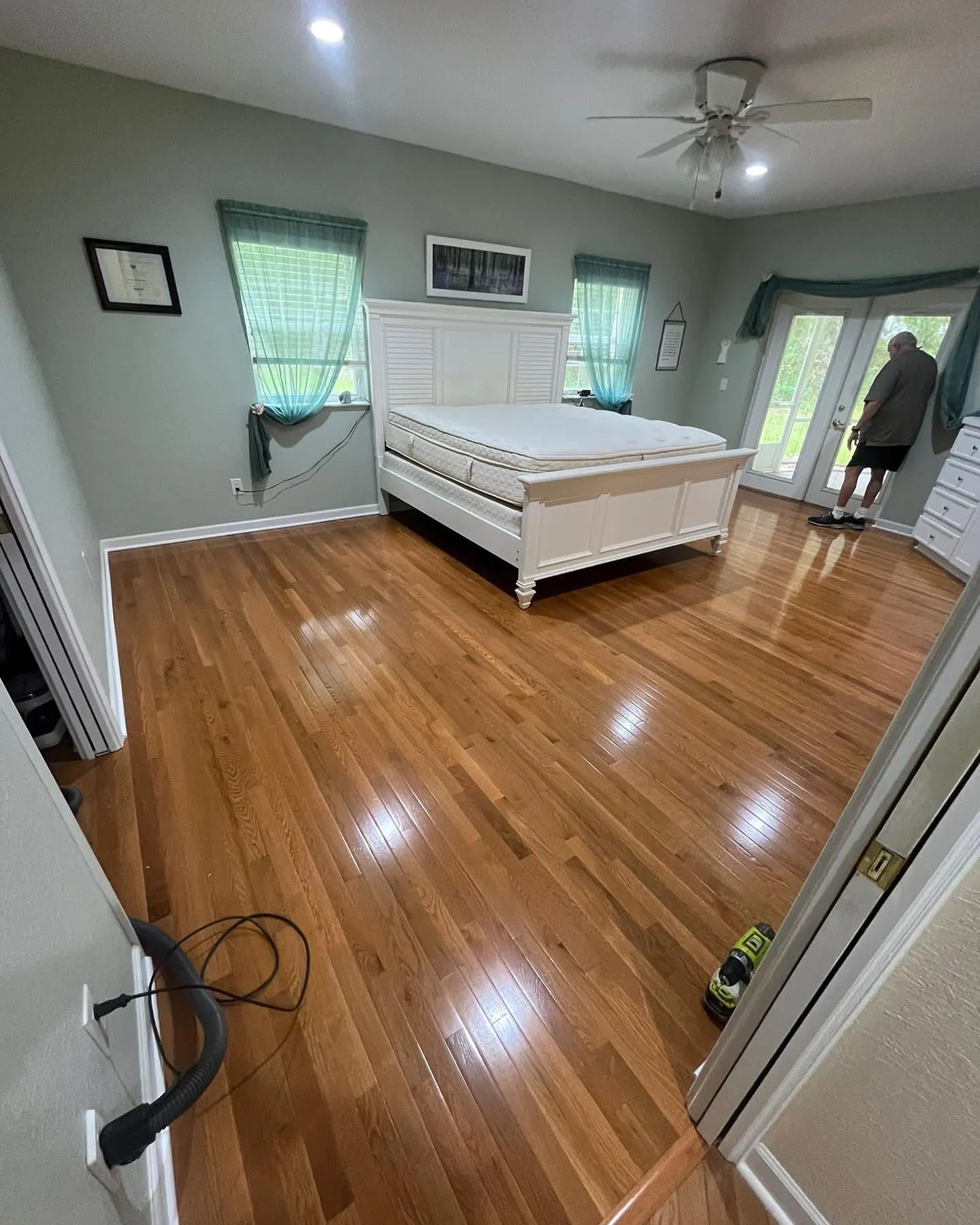 Oak hardwood flooring in a Central Florida bedroom